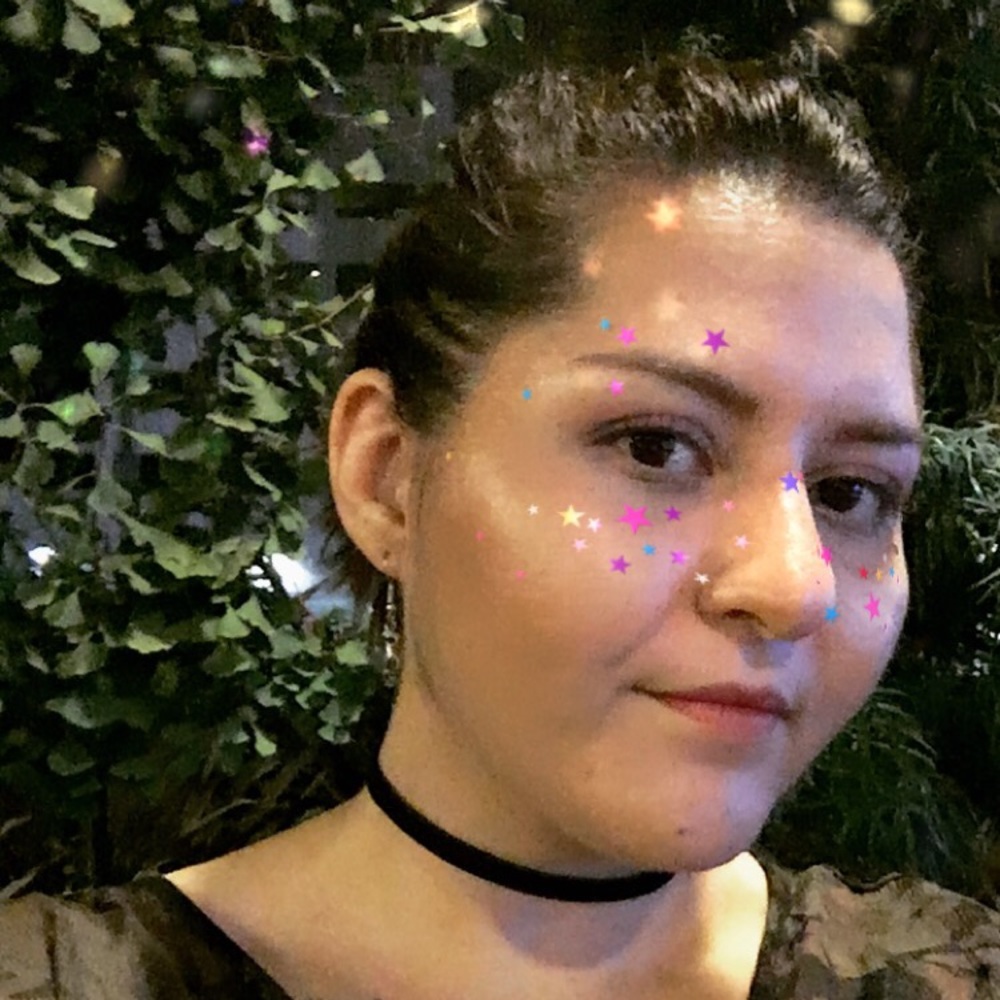 Meet your Posher, Desirae